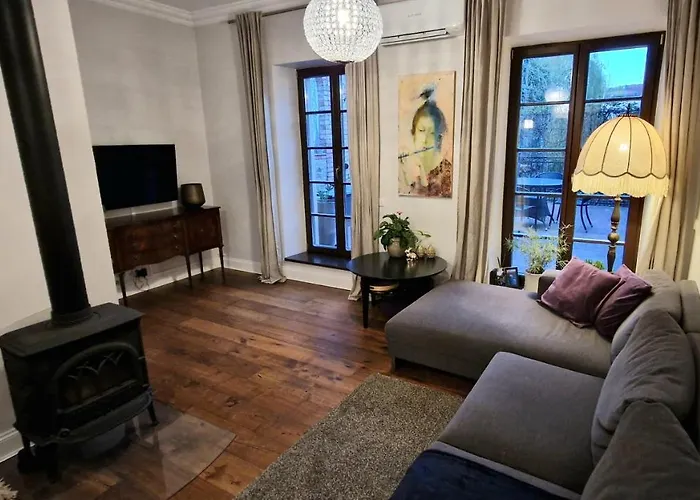 Apartment Old Town With Charming Terrace *